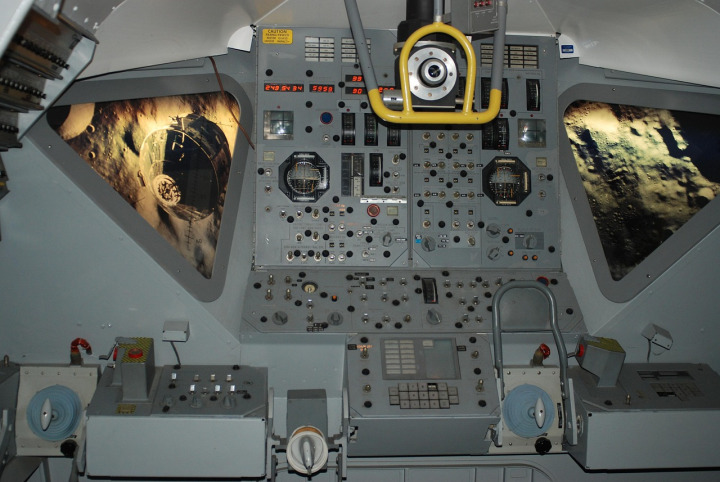 aerospace engineering avionics cockpit